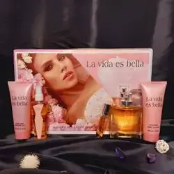 Women's perfume set for special occasions