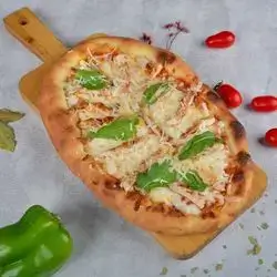 BBQ Chicken Flatbread
