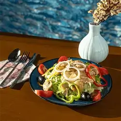 Singapore Salad
