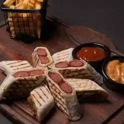 Sausage Saj