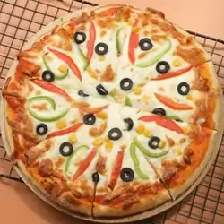 Vegetable Pizza
