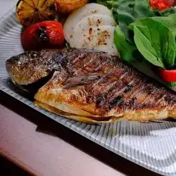 Sea Bream Fish (300-400g)