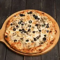 Meat, Cheese, Olives, And Mushrooms Pastry