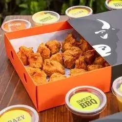 Boneless 80 Pieces Served With 8 Sauces