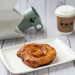 Cinnamon Roll