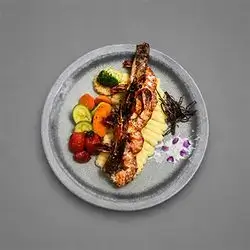 Grilled Jumbo Shrimp Curl