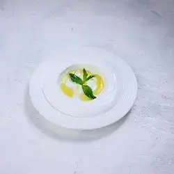 Plate Labneh