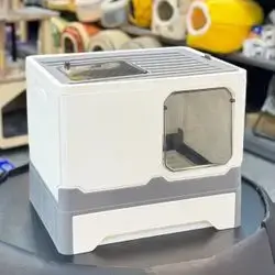 Closed Litter Box 