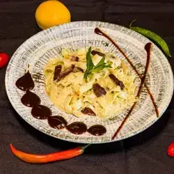 Fettuccine Alfredo Meat