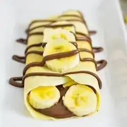 Kinder, Banana & Nutella Crepe