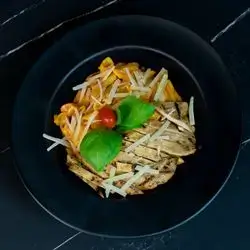 Chicken Pasta Al Macho