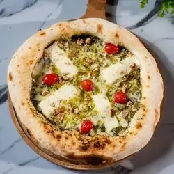 Pesto Pizza
