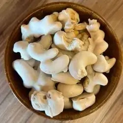 Chocolate With Cashews Without Sugar