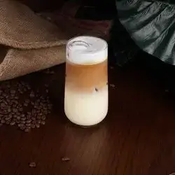 Saffron Latte