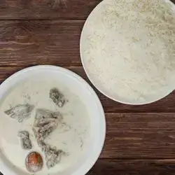 Qwraw With Rice