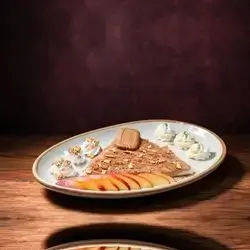 Lotus Crepe
