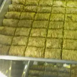 Baklava With Pistachio And Kurdish Fat