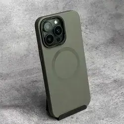 15 Pro Max Cover