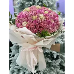 Box Of Red Flowers With Accessories, 24 Flowers