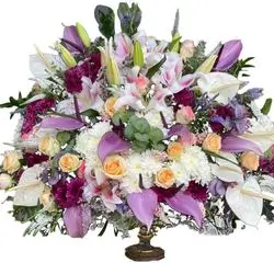 Flower Arrangement With An Intrium
