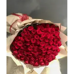 Bouquet Of Red Flowers With Accessories, 180 Flowers