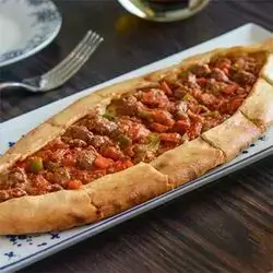 Meat & Cheese Pida