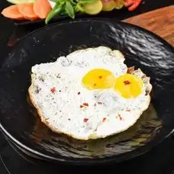 2 Fried Eggs