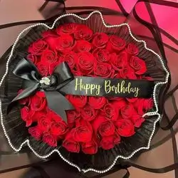 Royal Bouquet Of Red Roses With Distinctive Packaging And The Inscription “be My Valentine”.