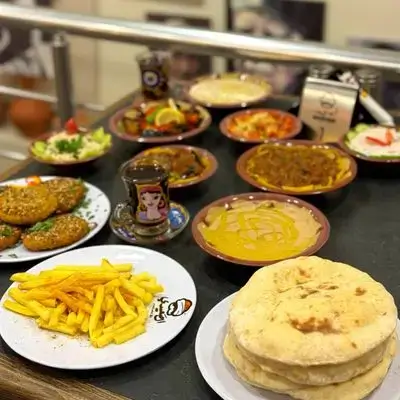 Breakfast For Four People