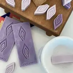Slow Weekend (Lavender + Vanilla)