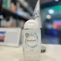 Femfresh 0% sensitive wash free from fragrance and color 