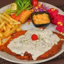 Escalope with Mozzarella Cheese