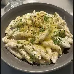 Meat Alfredo Pasta