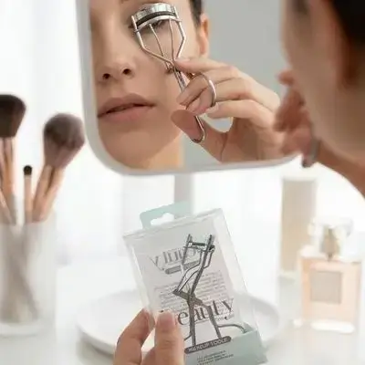 Y BEAUTY (Makeup Tools) Eyelash Curler – 1 Piece.