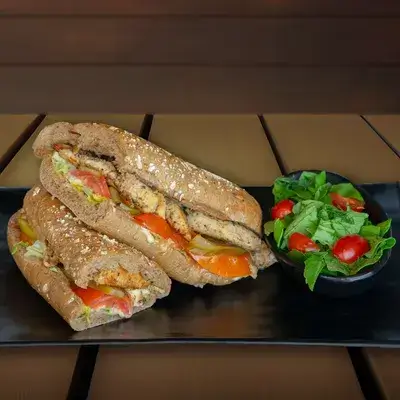 Grilled chicken Baguette 538 Calories
