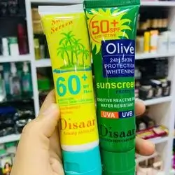 Disaar Sunscreen With And Without Foundation