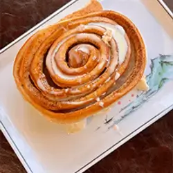 Cinnamon Roll