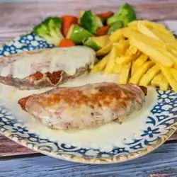 Qataif Chicken with Cheese