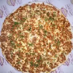 Lahmacun With Cheese