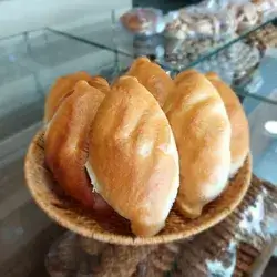 Small Hajari Bun 8 Pcs