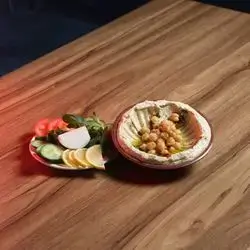Hummus With Basil (Pesto)
