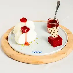 Cut Ice Cream with Raspberry Sauce