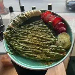 Pistachio Crepe