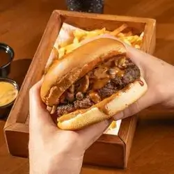 Queens Burger