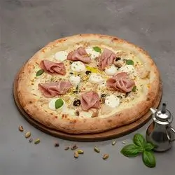 Mortadella Pizza