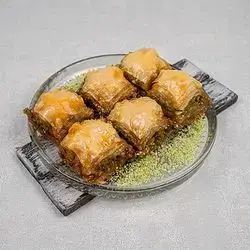 Regular Caramel Baklava Three Quarter Kilo