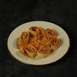 Egg and Beef Roll