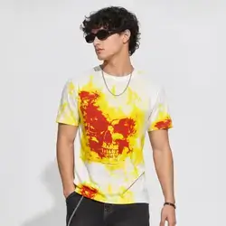 SHEIN Manfinity Men's Casual Graphic T-Shirt - Small