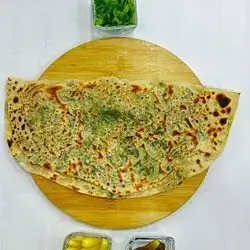 ناسکە نان سبيناخ