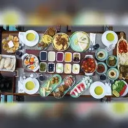 Royal Breakfast